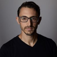 המעצב שגיא שרייבר המעצב שגיא שרייבר